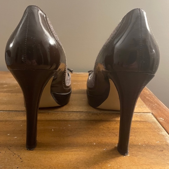 Marc Fisher 'Vica' Peep Hole Platform Pumps - Brown Patent Leather and Plaid - 7 - Picture 2 of 11